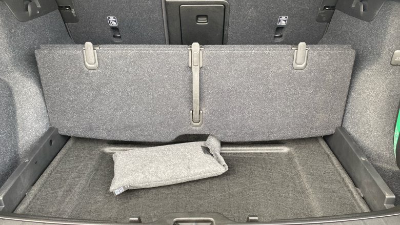 Volvo XC40 2.0 B3P Plus Black Edition 5dr Auto Petrol Estate